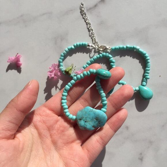 Handmade Turquoise Beaded Necklace - Picture 6 of 9